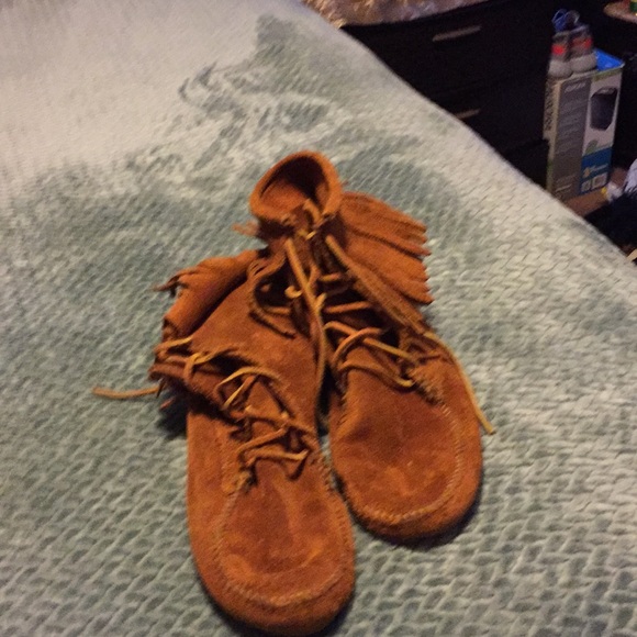 Winter boots - Picture 1 of 2